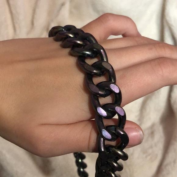 Chunky Chain Necklace - Picture 2 of 3